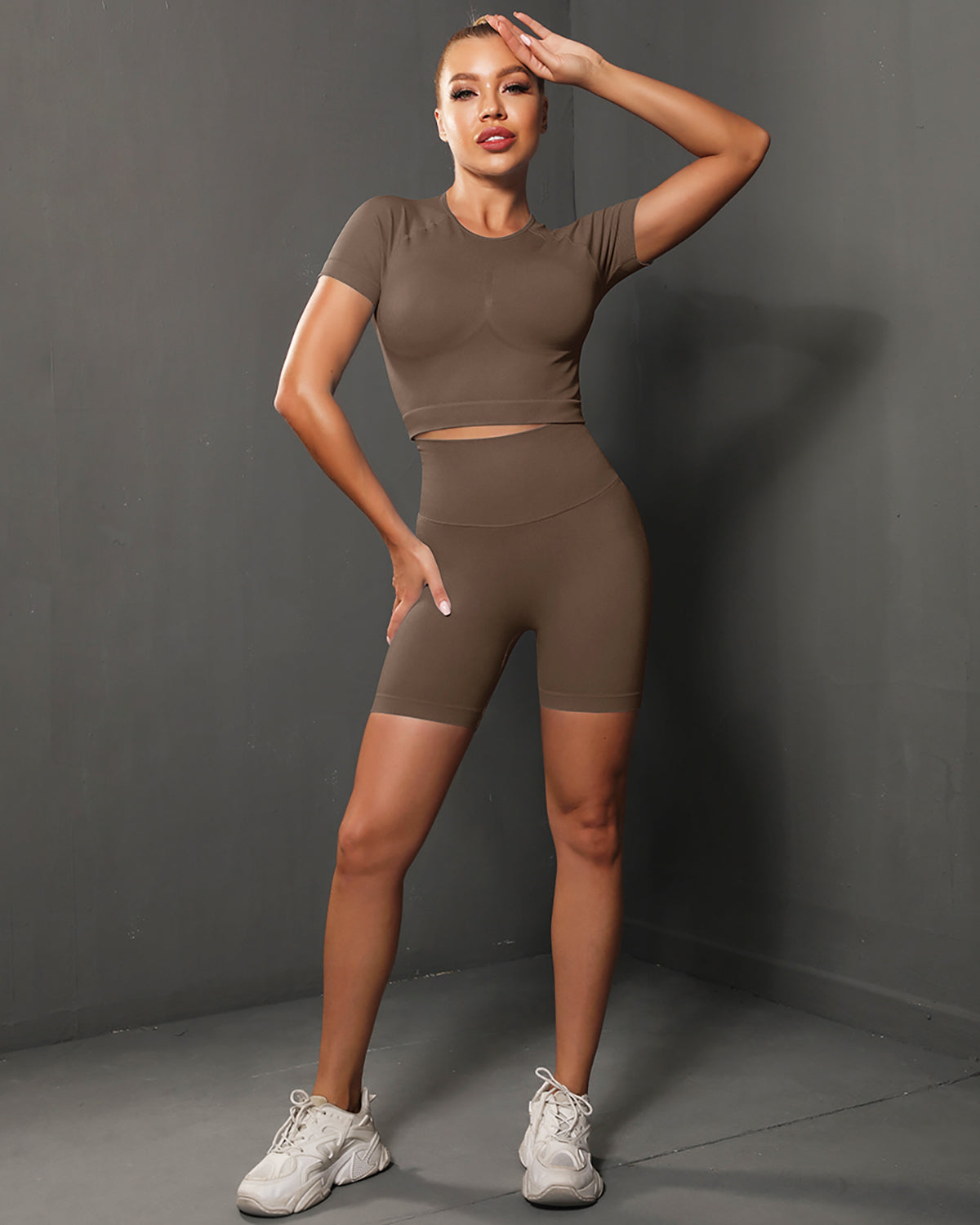 Ella Seamless Shorts - Brown