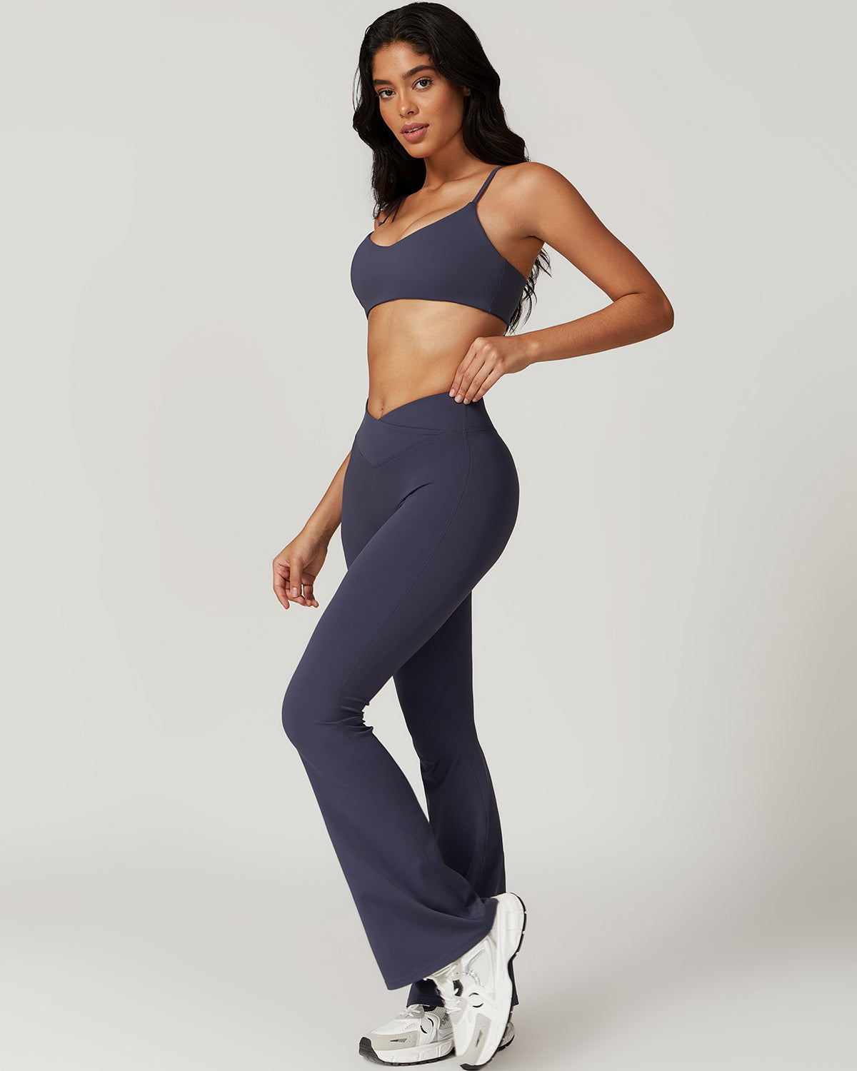 Hazel Sports Bra - Graphite