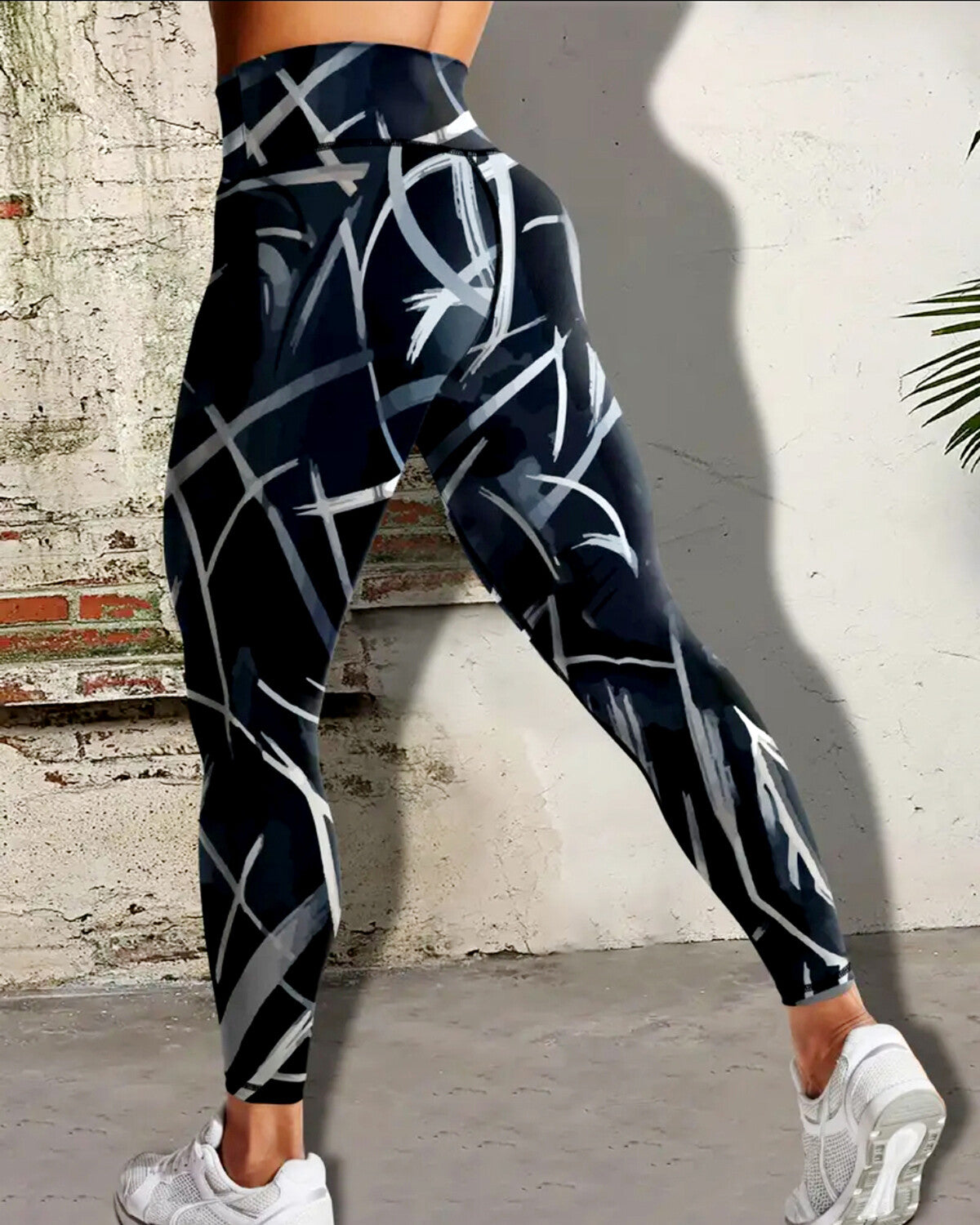Phantom Strokes Leggings