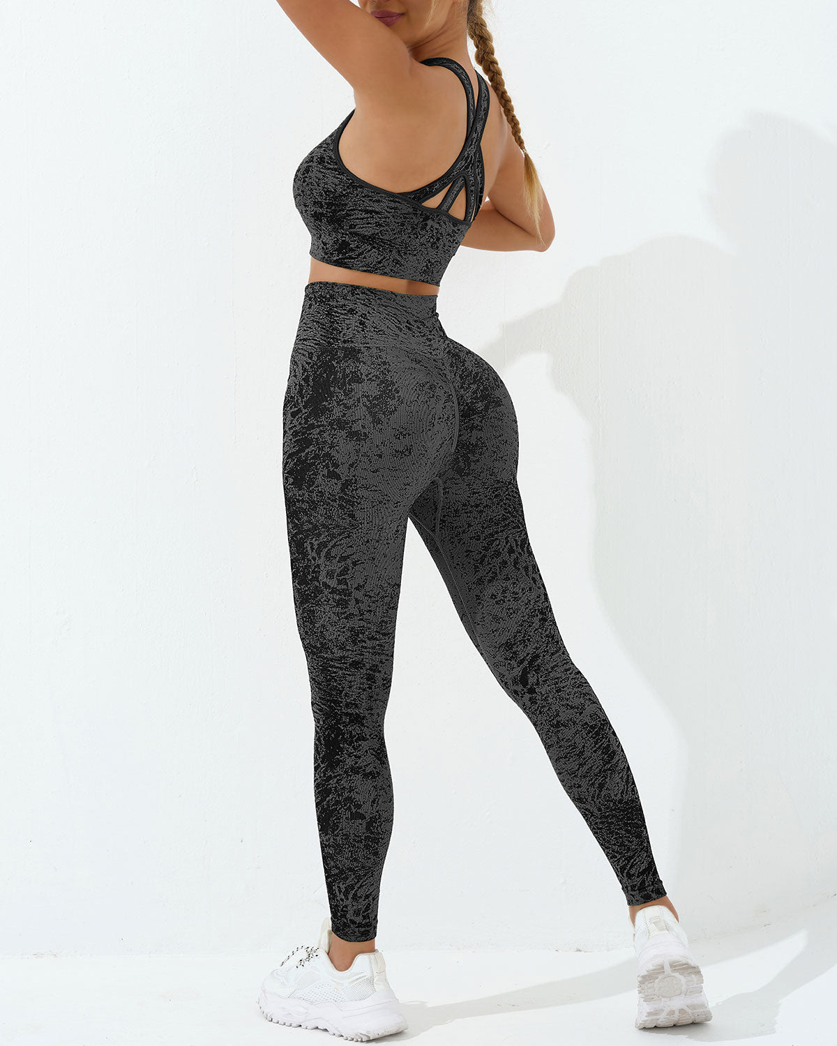 Vera Sports Bra - Black