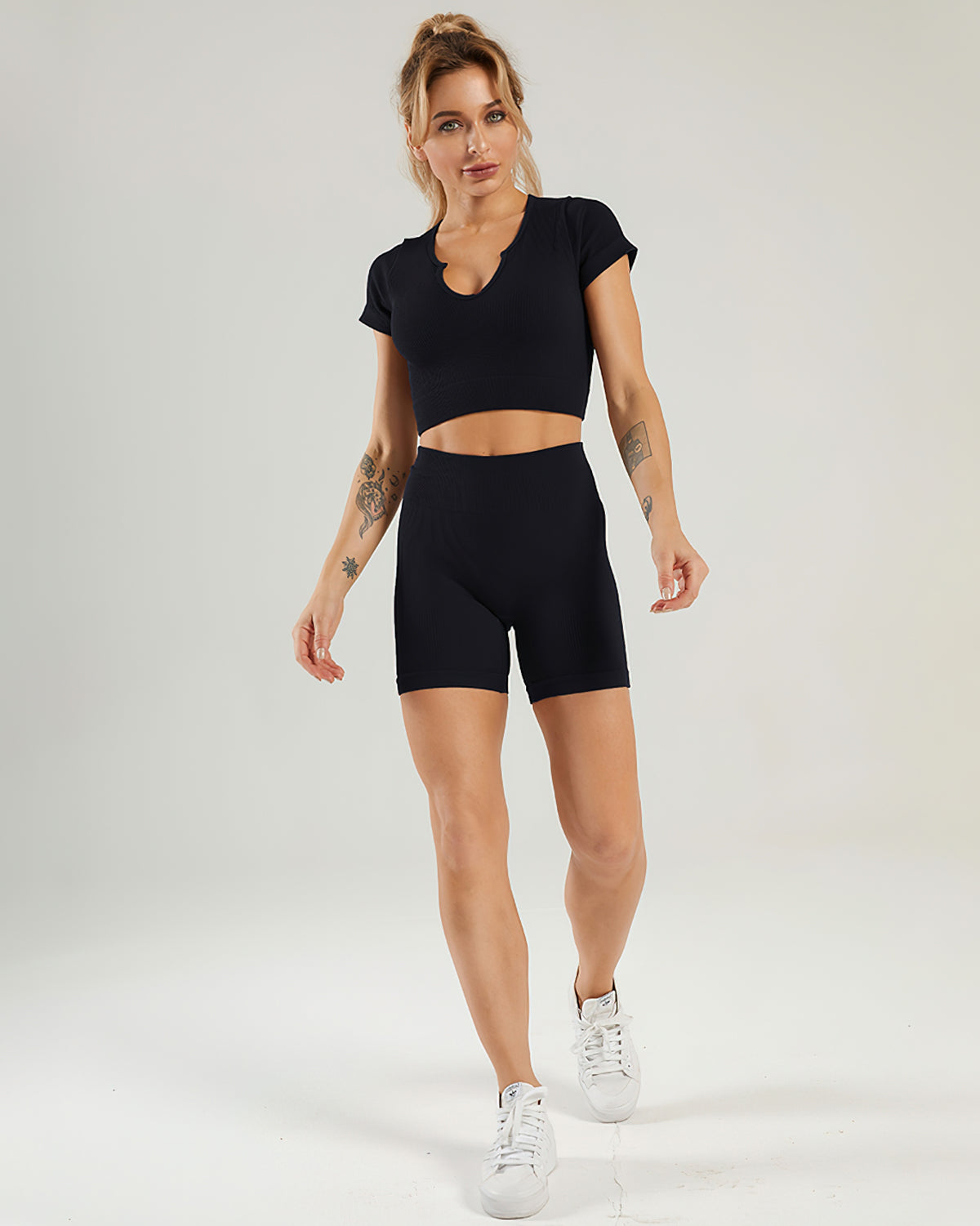 Nieve Crop Top - Black