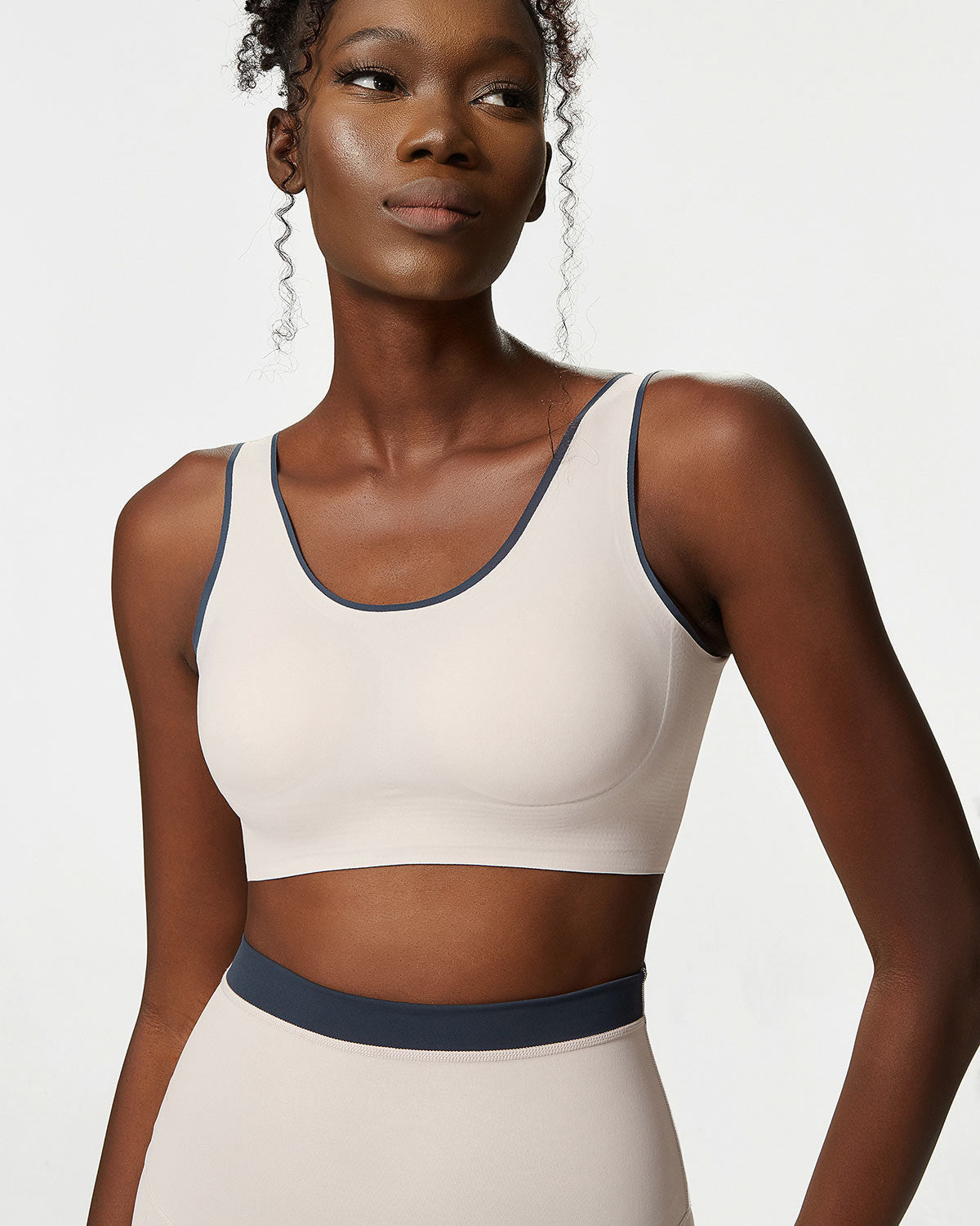 Juno Sports Bra - Beige Mist