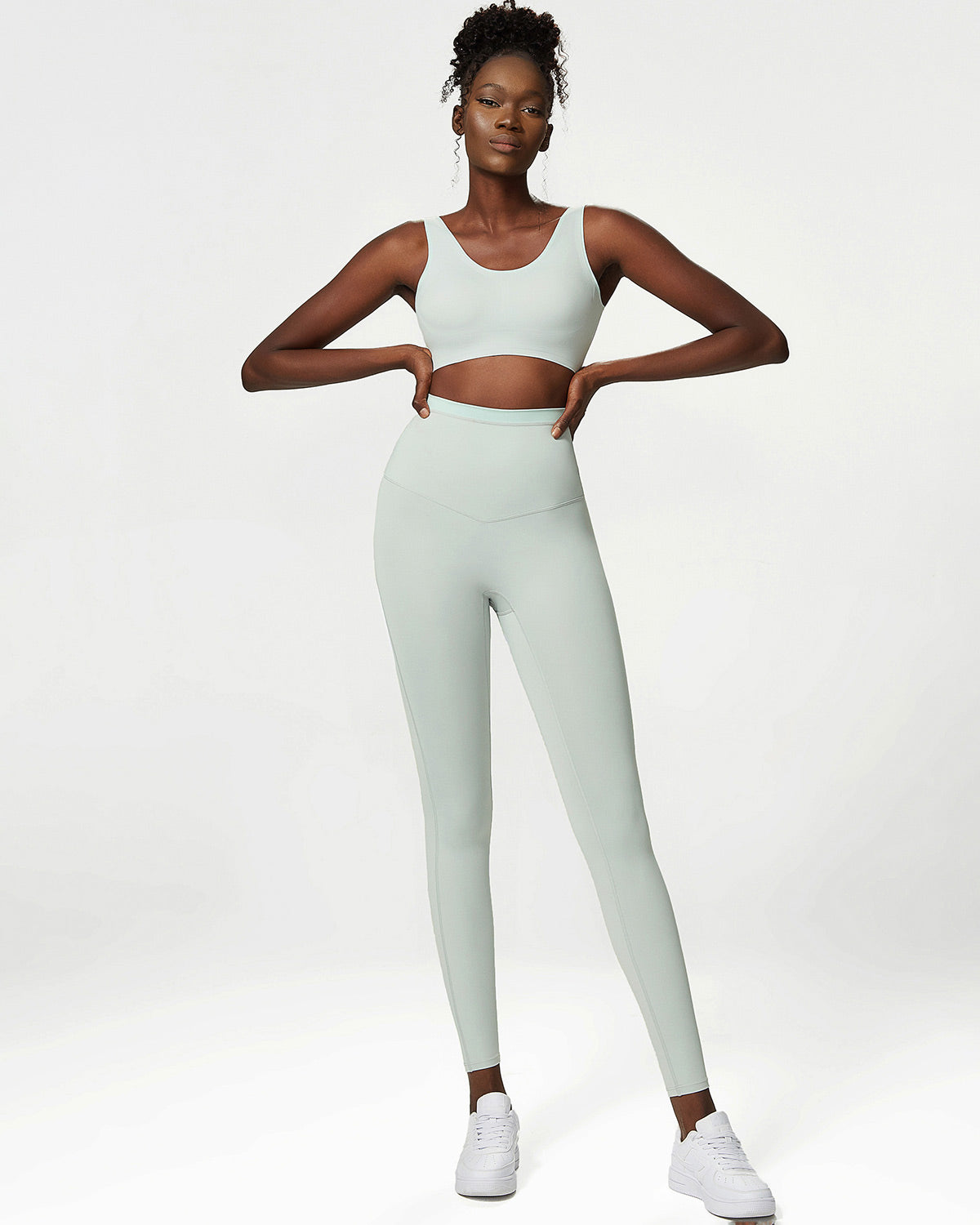 Juno Sports Bra - Foggy Green