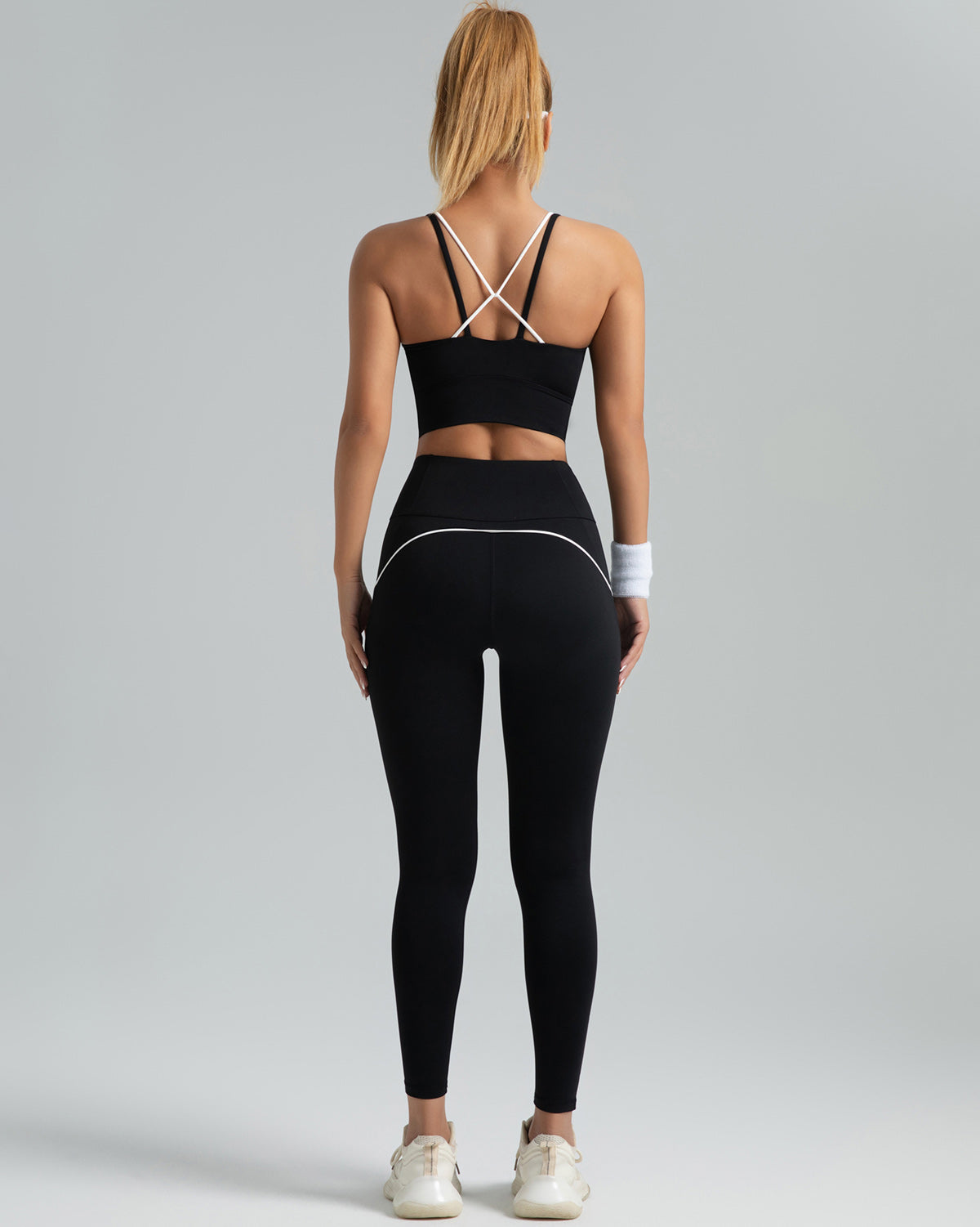 Primrose Sports Bra - Black