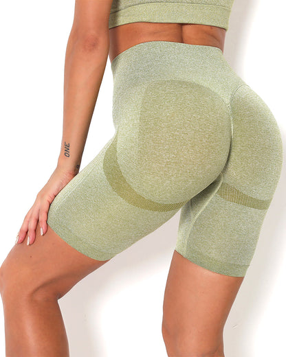 Amplify Scrunch Seamless Shorts - Light Green