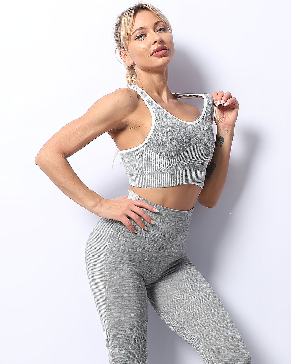 Harmony Seamless Sports Bra - White