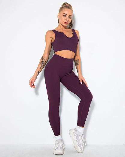 Nieve Keyhole Sports Bra