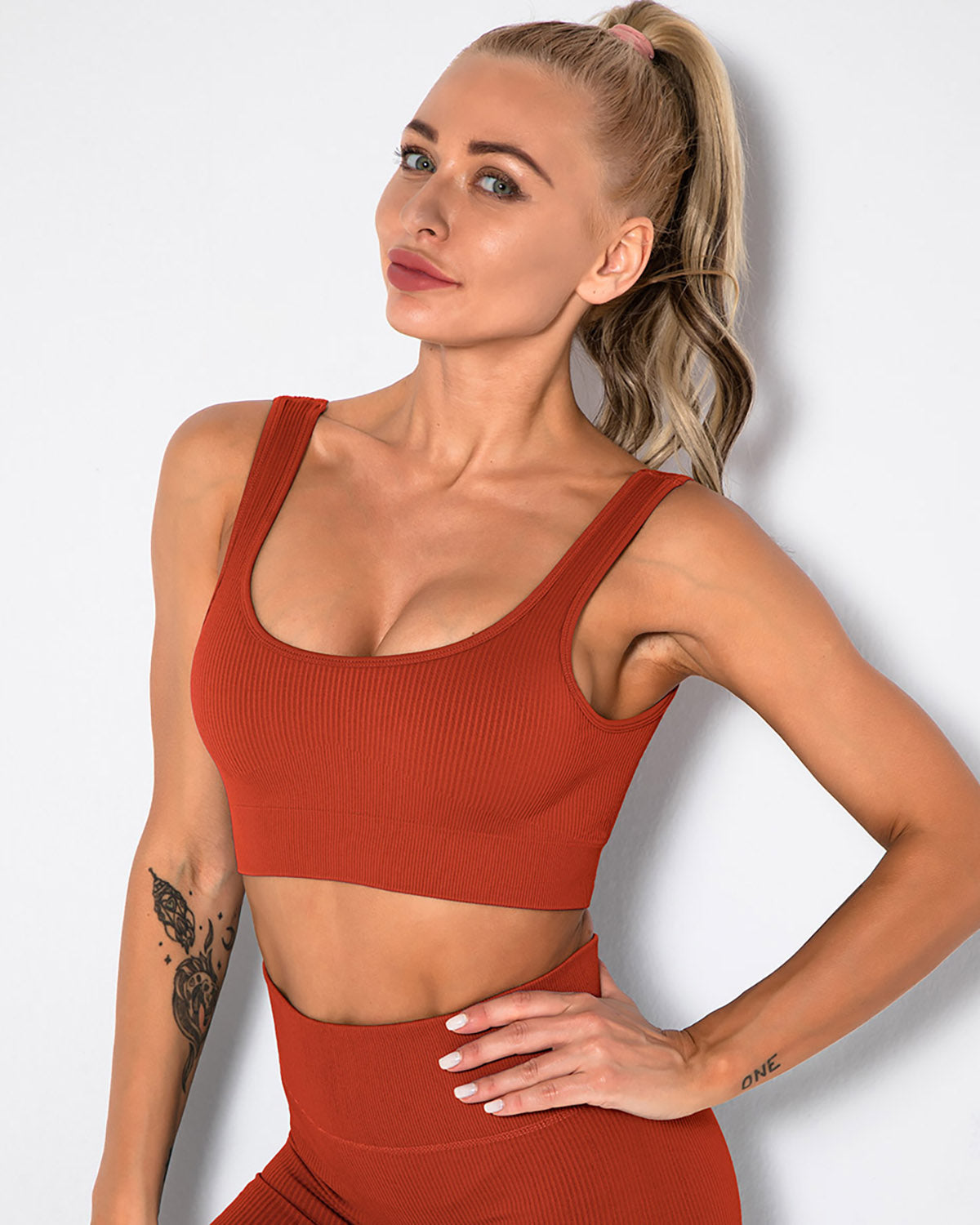 Nieve Sports Bra